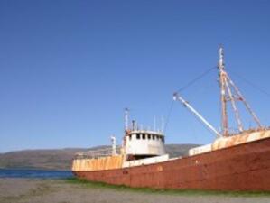 Фирма от Варна получава над 213 хил.лв. за нарязване на кораб