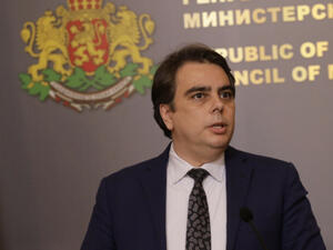 Асен Василев: Поради отпадналите мерки за събираемост Министерството на финансите не подкрепя Бюджет 2023