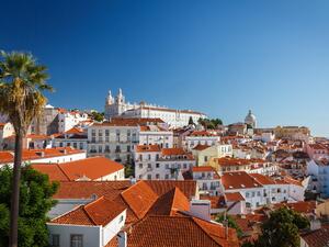 Португалия спира "златна виза" за инвестиции в имоти