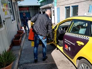 Приходната агенция ще следи изкъсо таксиметровите превозвачи