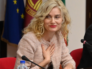 Зарица Динкова: Тясната работа с бизнеса, винаги е била мой приоритет