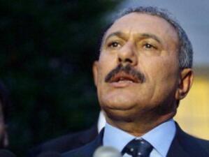 Опозицията приема плана за оттеглянето на йеменския президент