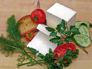 България ще изготви световен стандарт за сирене и кашкавал