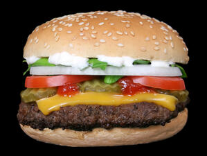 Откриха конско месо в хамбургерите на Burger King