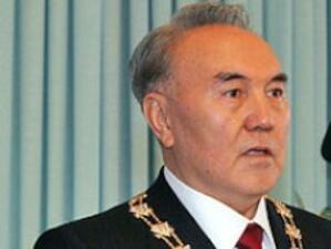 Нурсултан Назарбаев печели изборите за президент в Казахстан с 95.5%