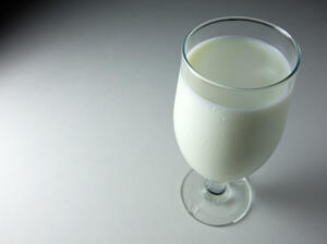 Danone изтегля 75 тона мляко от Румъния