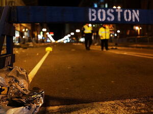 Социалните мрежи вкарват ред в хаоса в Бостън