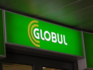 Turk Telekom се впуска в битката за Globul