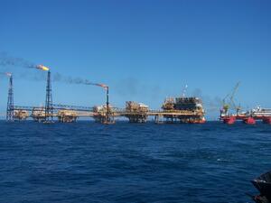 Осем компании искат да проучват газ в Черно море