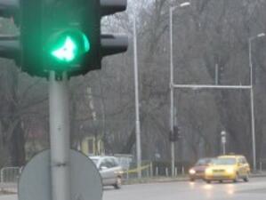 Светофари объркват движението в Бургас