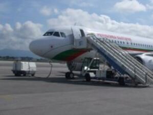 Правителственият самолет прибра още 50 души от Либия