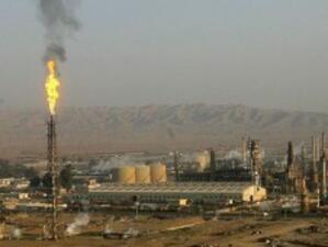 Най-голямата петролна рафинерия в Ирак спря работа