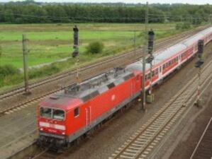 Влаковите машинисти в Германия стачкуват за увеличение на заплатите
