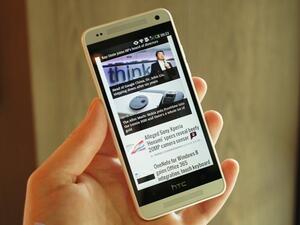 Ето я и мини версията на HTC One