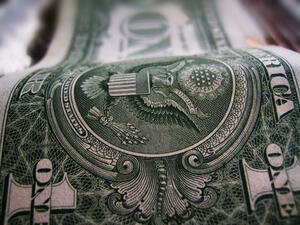 Какво ще се случи с американския долар?