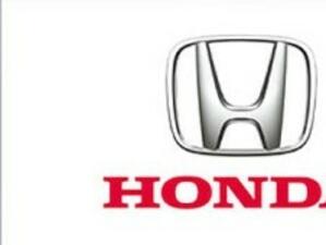 Honda изтегля 700 000 коли заради проблем с двигателя
