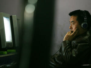 Китай премахва частично забраната за Facebook и Тwitter