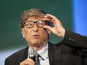 Бил Гейтс вярва, че бедните са на изчезване