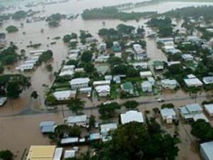 Наводнения заляха третия най-голям град в Австралия