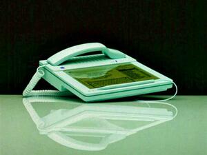 Изумителен прототип на iPhone от 1983 година (СНИМКИ)