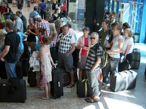 Засилени мерки за сигурност за първите туристи от Израел