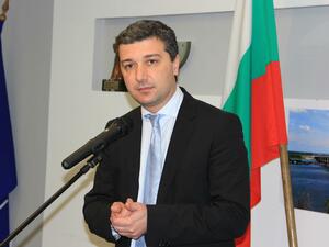 Стойнев: Трябва да гарантираме газовата сигурност на България