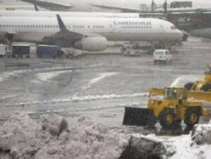 Отново затворени летища в Европа заради снега и лошото време