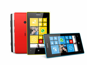 Microsoft пуска скоро първия си „селфи“ телефон 