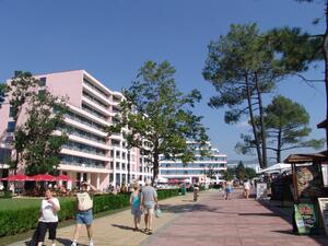 Хотелиери в Слънчев бряг готвят протест в курорта