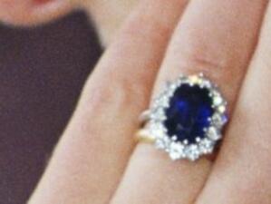 Бум на продажбите на сватбени пръстени заради годежа на принц Уилям