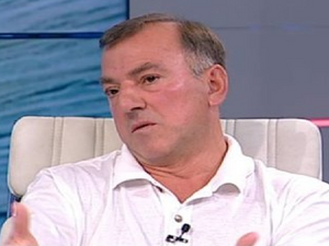 Стоян Александров: Целенасочено се оставя КТБ да се дави