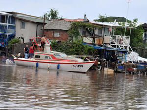 Обстановката в бургаско се нормализира след наводненията
