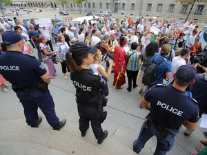 Протестите за оздравяването на КТБ продължават