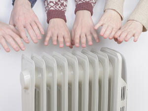 Консумацията на ток през почивните дни се увеличи с една четвърт заради студеното време