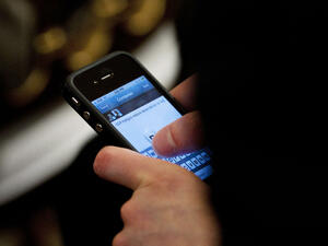 33% от българите притежават смартфони