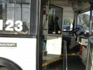 Подпали се автобус на пловдивския градски транспорт