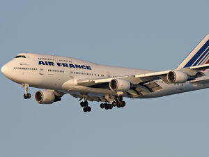 Печалбата на Air France със спад заради продължителната стачка на пилотите