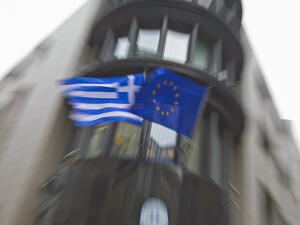 Юнкер: Излизане на Гърция от еврозоната не е опция