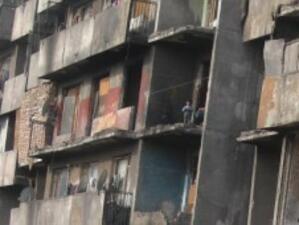 Хората от обезлюдения блок в Ямбол няма да получат други жилища