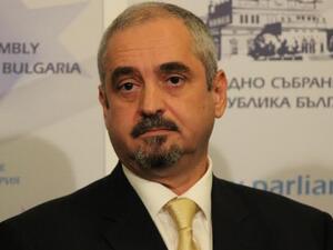 Виктор Йоцов: БНБ трябва да има по-голяма роля при проверки на банките
