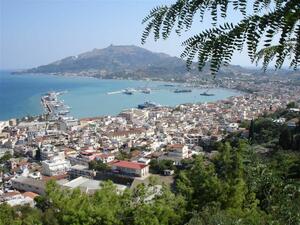 Високите данъци убиват туризма в Гърция 