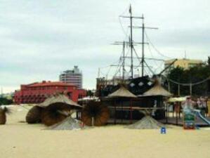 Бутат 750 незаконно построени обекта в Слънчев бряг