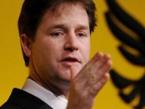 Британски вицепремиер обяви инвазията в Ирак за незаконна