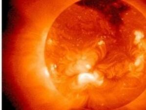 Слънчеви изригвания удрят Земята след 5 дни