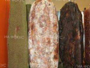 В Пазарджик задържаха 316 тона месо с изтекъл срок на годност