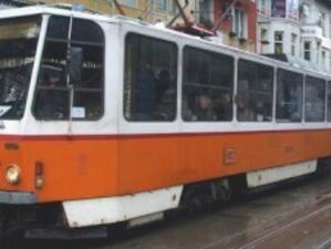 Трамвай се запали на столичния булевард "Дондуков"