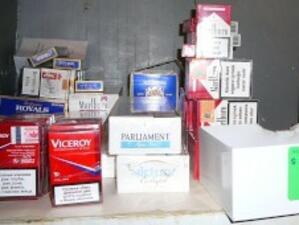 Разбиха схема за нелегална продажба на цигари в Плевен