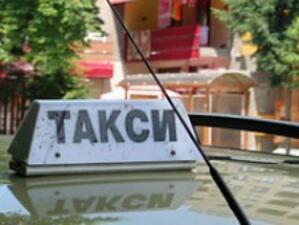 Варненски таксиметрови шофьори излязоха на протест