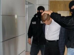 Николай Цонев, Петър Сантиров и Тенчо Попов остават в ареста