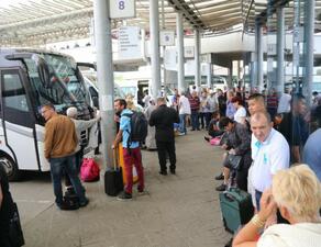 Превозвачи отчитат спад на пътуванията с автобус до морето